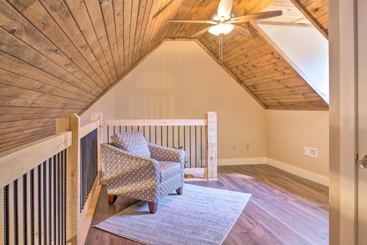 The Cozy Cottage With Lake Taneycomo Access! Бренсон Екстер'єр фото